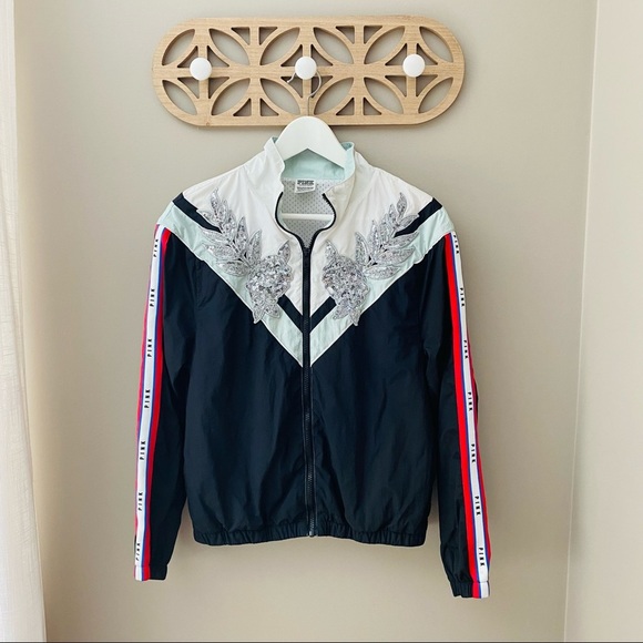 PINK Victoria's Secret Windbreaker Jacket Sz XS - Picture 1 of 11